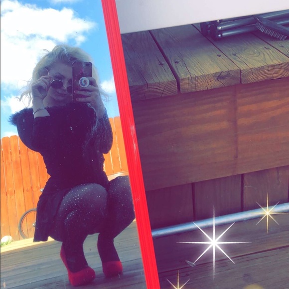 emily_hilton